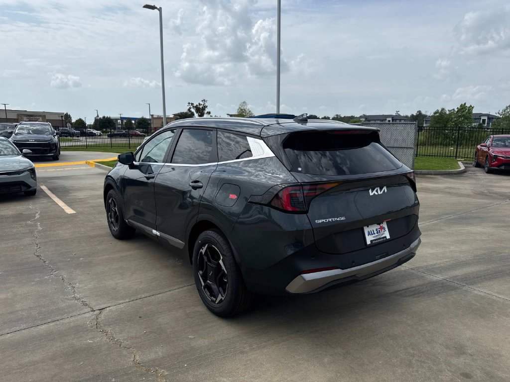 New 2026 Kia Sportage SX FWD image 6