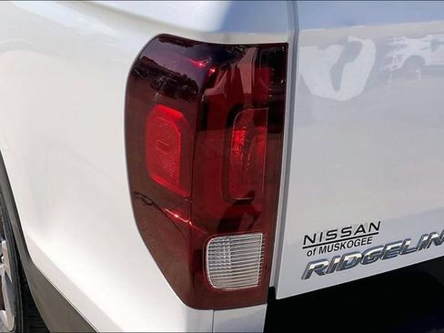 Used 2020 Honda Ridgeline RTL-E image 23