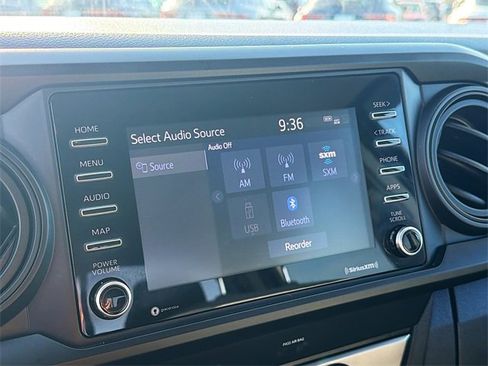 Used 2020 Toyota Tacoma SR image 28