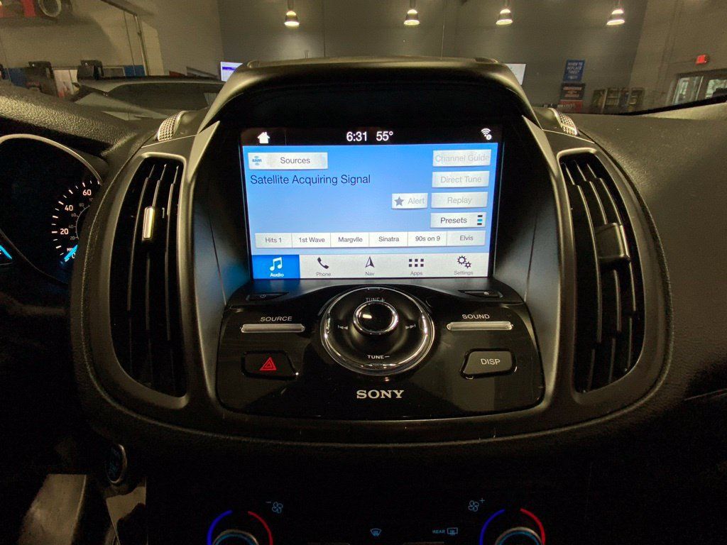 Used 2018 Ford Escape Titanium w/ Ford Safe & Smart Package AWD/4WD image 22