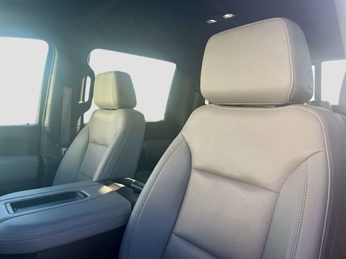 Used 2022 Chevrolet Silverado 2500 LTZ w/ LTZ Plus Package image 22