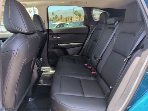 Used 2025 Nissan Murano SL w/ Cargo Package AWD/4WD image 15