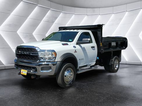 Used 2019 RAM 5500 Tradesman AWD/4WD image 2