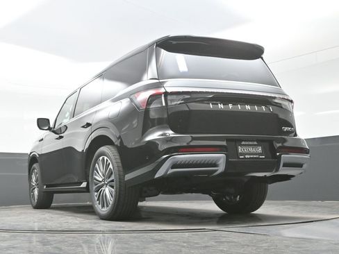 New 2026 INFINITI QX80 Luxe image 36