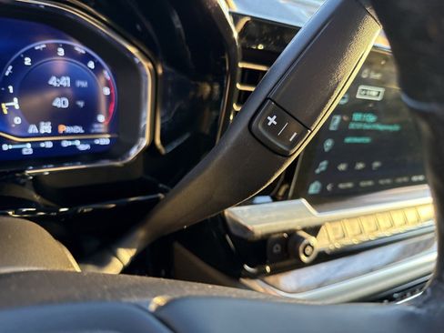 Used 2024 Chevrolet Silverado 2500 LTZ w/ LTZ Plus Package image 20