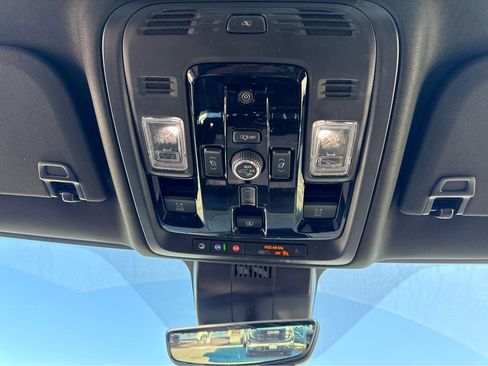 New 2026 GMC Yukon XL Denali w/ Denali Reserve Package image 25