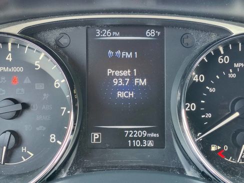 Used 2015 Nissan Rogue SV AWD/4WD image 15