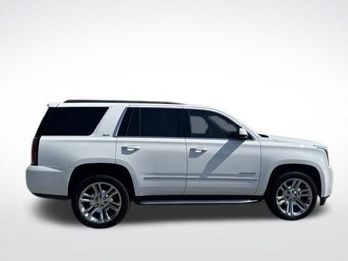 Used 2020 GMC Yukon SLT w/ Premium Edition AWD/4WD image 12
