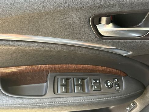 Used 2017 Acura MDX FWD w/ Technology Package image 13