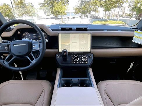 New 2026 Land Rover Defender 110 S AWD/4WD image 10