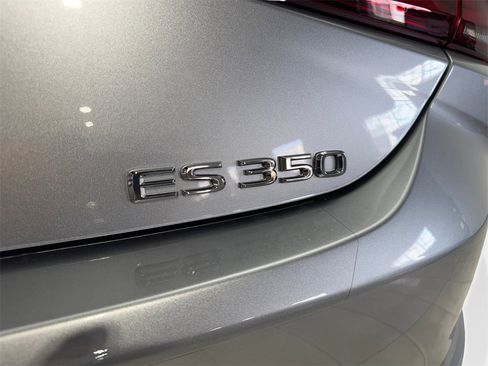 Used 2024 Lexus ES 350 image 23