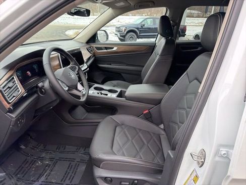 New 2026 Volkswagen Atlas SE AWD/4WD image 9