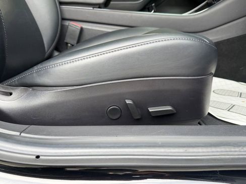 Used 2019 Tesla Model 3 Mid Range RWD image 36