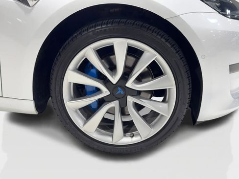 Used 2019 Tesla Model 3 Standard Range image 46