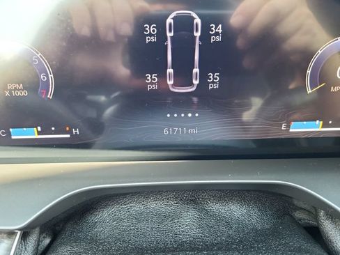 Used 2021 Jeep Grand Cherokee L Limited AWD/4WD image 22