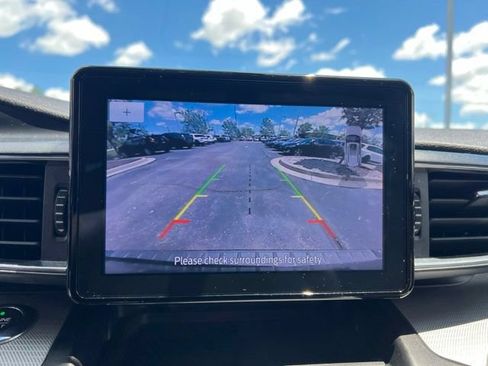 Used 2020 Ford Explorer XLT w/ Equipment Group 202A RWD image 19