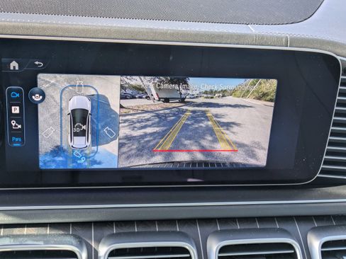 New 2026 Mercedes-Benz Maybach GLS 600 4MATIC image 25