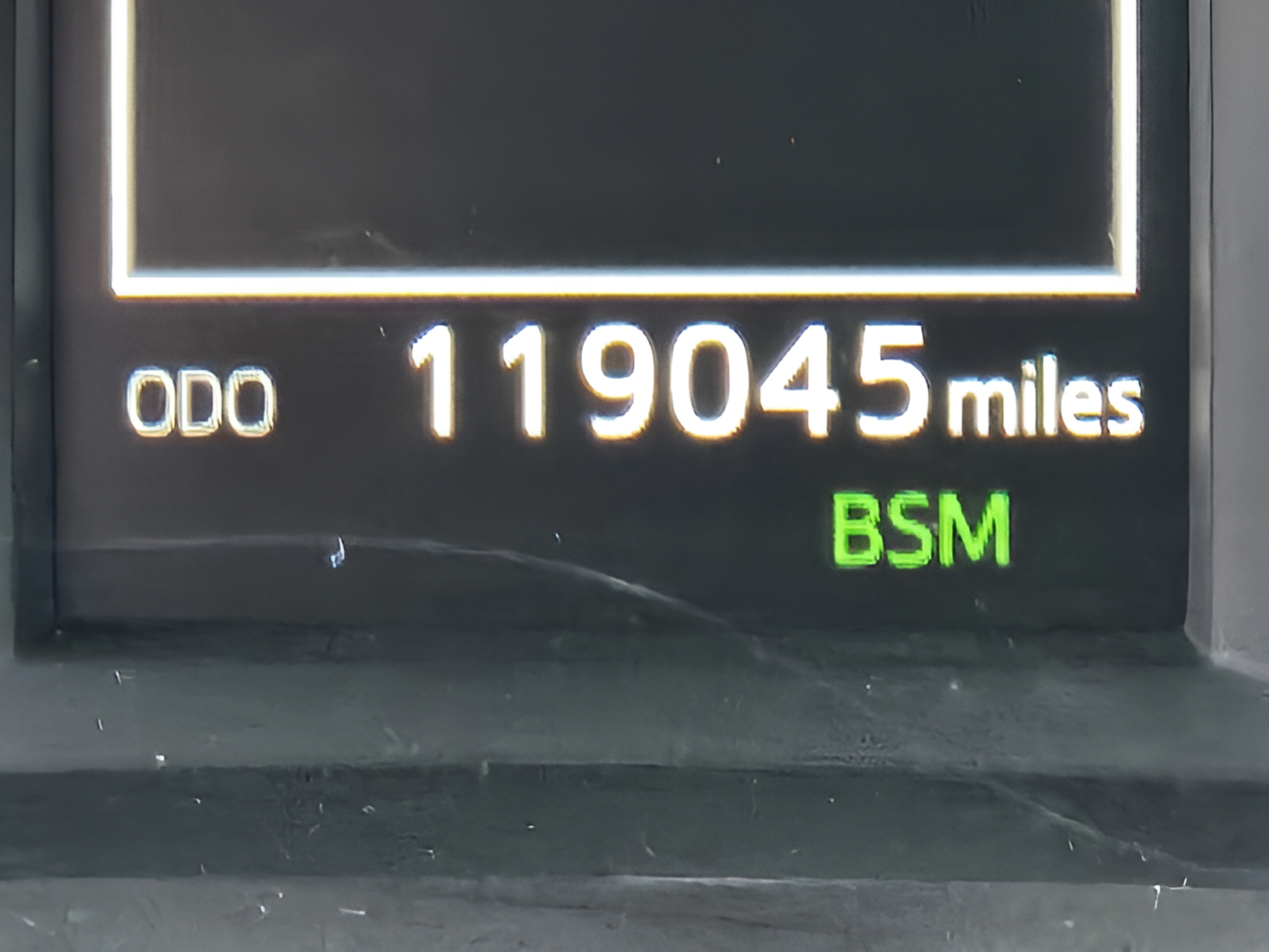 Used 2019 Toyota Highlander Limited FWD image 24