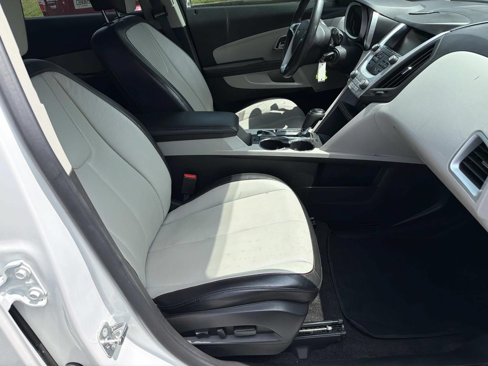 Used 2016 Chevrolet Equinox LTZ w/ Enhanced Convenience Package FWD image 13