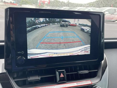 Used 2026 Toyota Corolla LE FWD image 15