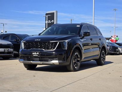 New 2026 Kia Sorento S w/ S Panoramic Sunroof Package