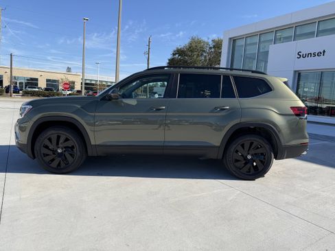 New 2026 Volkswagen Atlas SE image 6