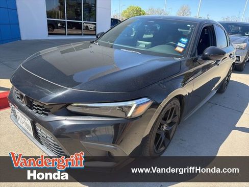 Used 2022 Honda Civic Sport image 1