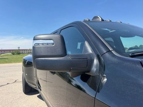 New 2026 RAM 3500 Laramie AWD/4WD image 6