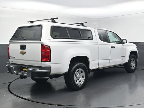 Used 2017 Chevrolet Colorado W/T RWD image 41