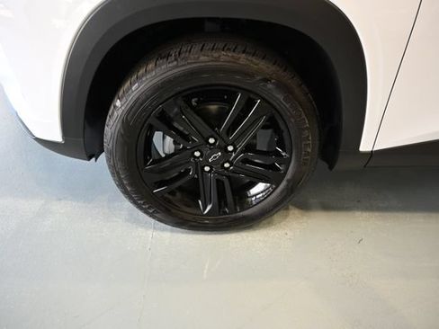 New 2026 Chevrolet Trax ACTIV w/ Driver Confidence Package FWD image 28