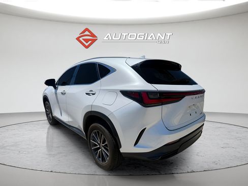 Used 2024 Lexus NX 250 FWD w/ Towing Package (2000 Lbs) image 7