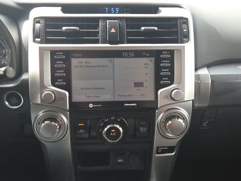 Used 2021 Toyota 4Runner SR5 AWD/4WD image 30