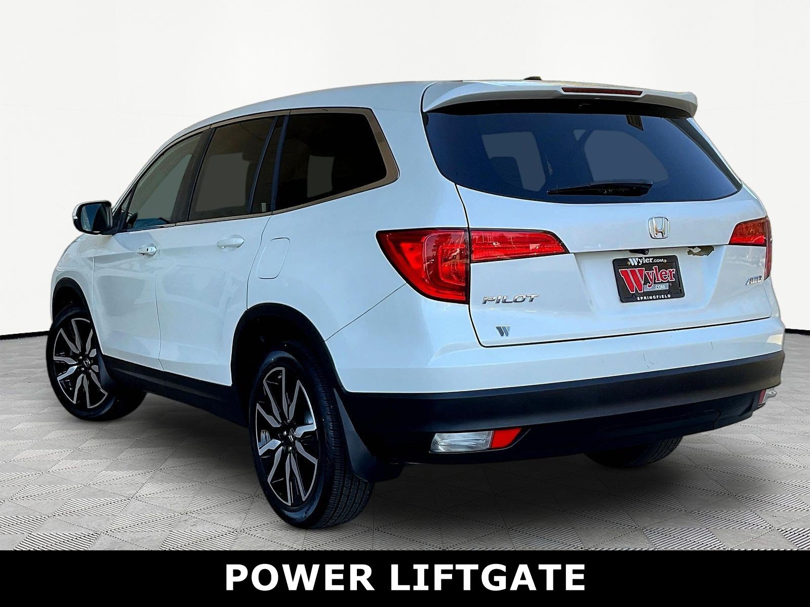 Used 2016 Honda Pilot EX-L image 4