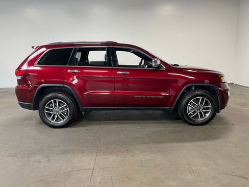 Used 2021 Jeep Grand Cherokee Limited AWD/4WD image 2