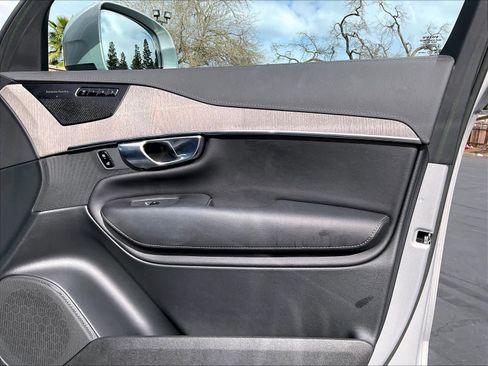 Used 2023 Volvo XC90 T8 Ultimate w/ Protection Package image 27