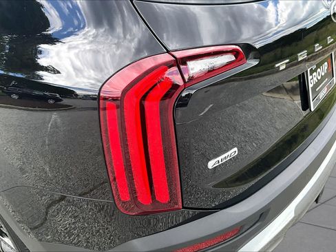 Used 2021 Kia Telluride SX w/ SX Prestige Package AWD/4WD image 29