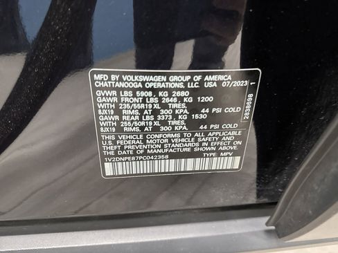 Used 2023 Volkswagen ID.4 Pro image 35