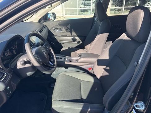 Used 2022 Honda HR-V EX image 17