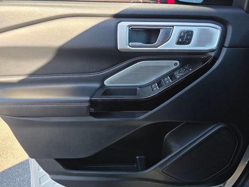 Used 2022 Ford Explorer ST w/ Equipment Group 401A image 26