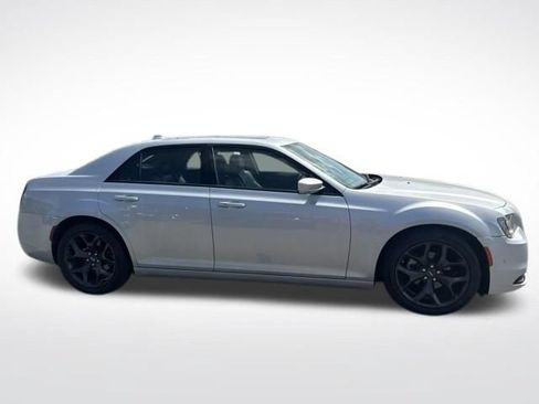 Used 2023 Chrysler 300 S RWD image 6