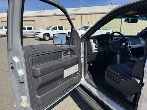 Used 2014 Ford F150 FX4 w/ Equipment Group 402A Luxury AWD/4WD image 23
