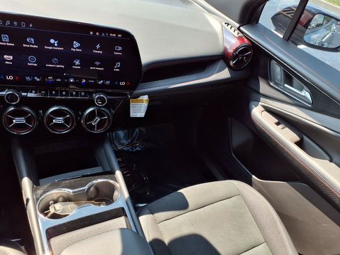 Used 2024 Chevrolet Blazer EV RS AWD/4WD image 4