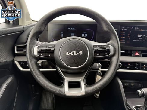 Certified 2025 Kia Sportage LX AWD/4WD image 12