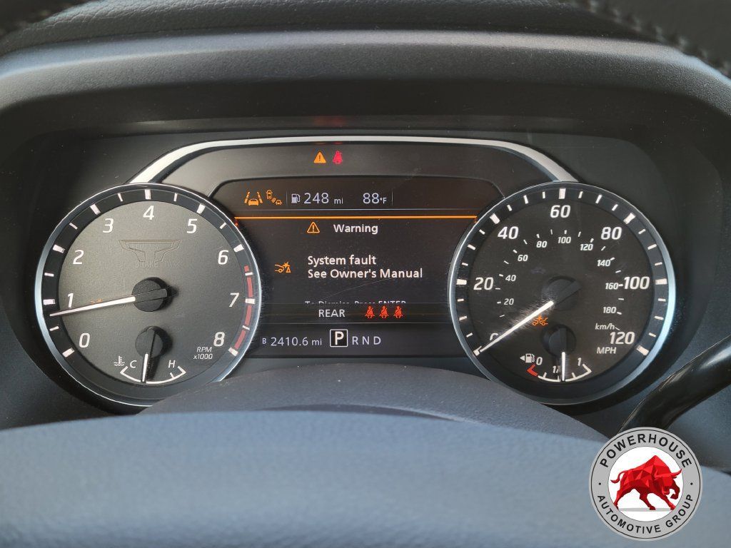 Used 2024 Nissan Titan SV w/ SV Convenience Package RWD image 33