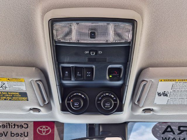 Used 2023 Toyota 4Runner TRD Off-Road AWD/4WD image 30