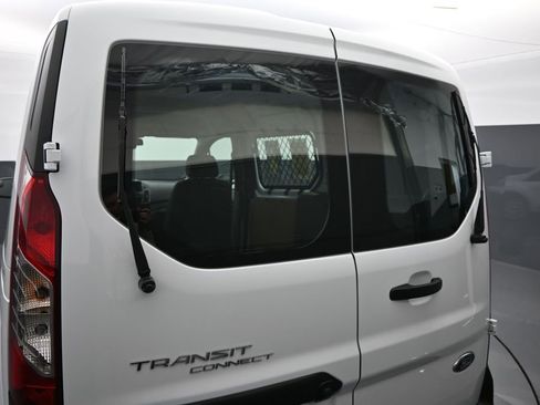 Used 2022 Ford Transit Connect XL FWD image 9
