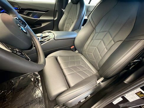 Used 2024 BMW 530i w/ Premium Package image 11