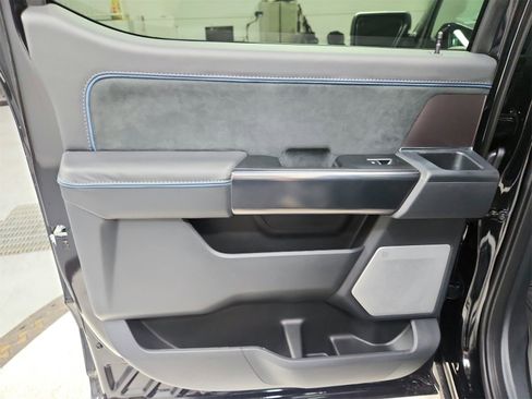 New 2025 Ford F150 Platinum w/ Equipment Group 702A High image 38