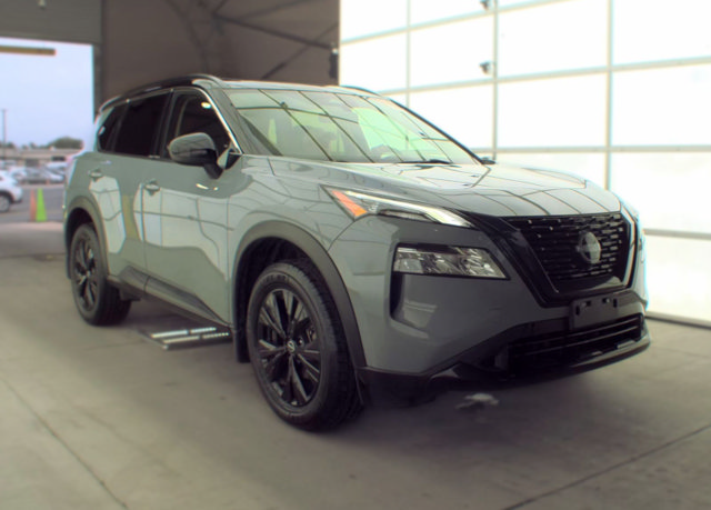 Certified 2023 Nissan Rogue SV w/ SV Premium B Package AWD/4WD image 5