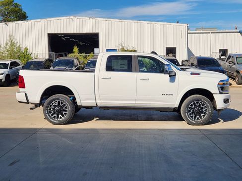 New 2026 RAM 2500 Limited image 7